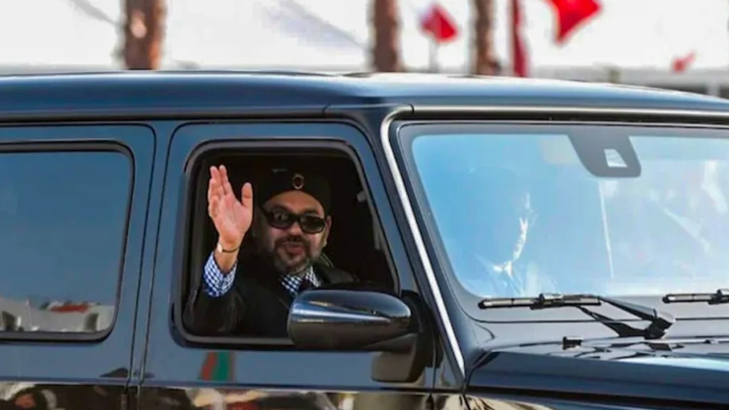 زيارة غير رسمية للملك محمد السادس إلى المضيق: فرحة كبيرة واحتفاء شعبي منقطع النظير